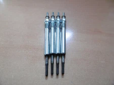 Glow plug BMW B47D30A/B 8580051 like new set (4 pieces) Bosch 0250703001
