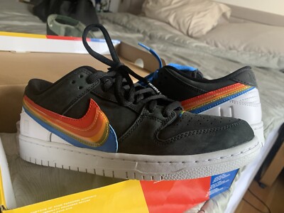 Size 10 - Nike Dunk Low SB Polaroid 2022