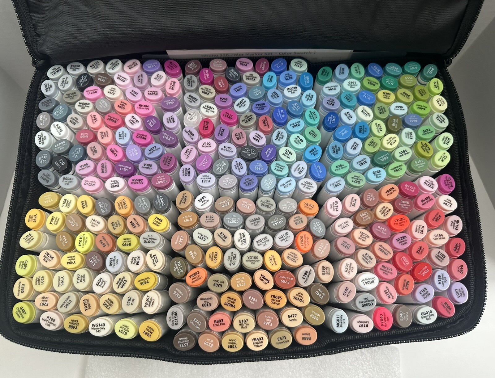 Ohuhu Art Markers Set of 320 Chisel and Fine Multi Colors In Case Oahu Series