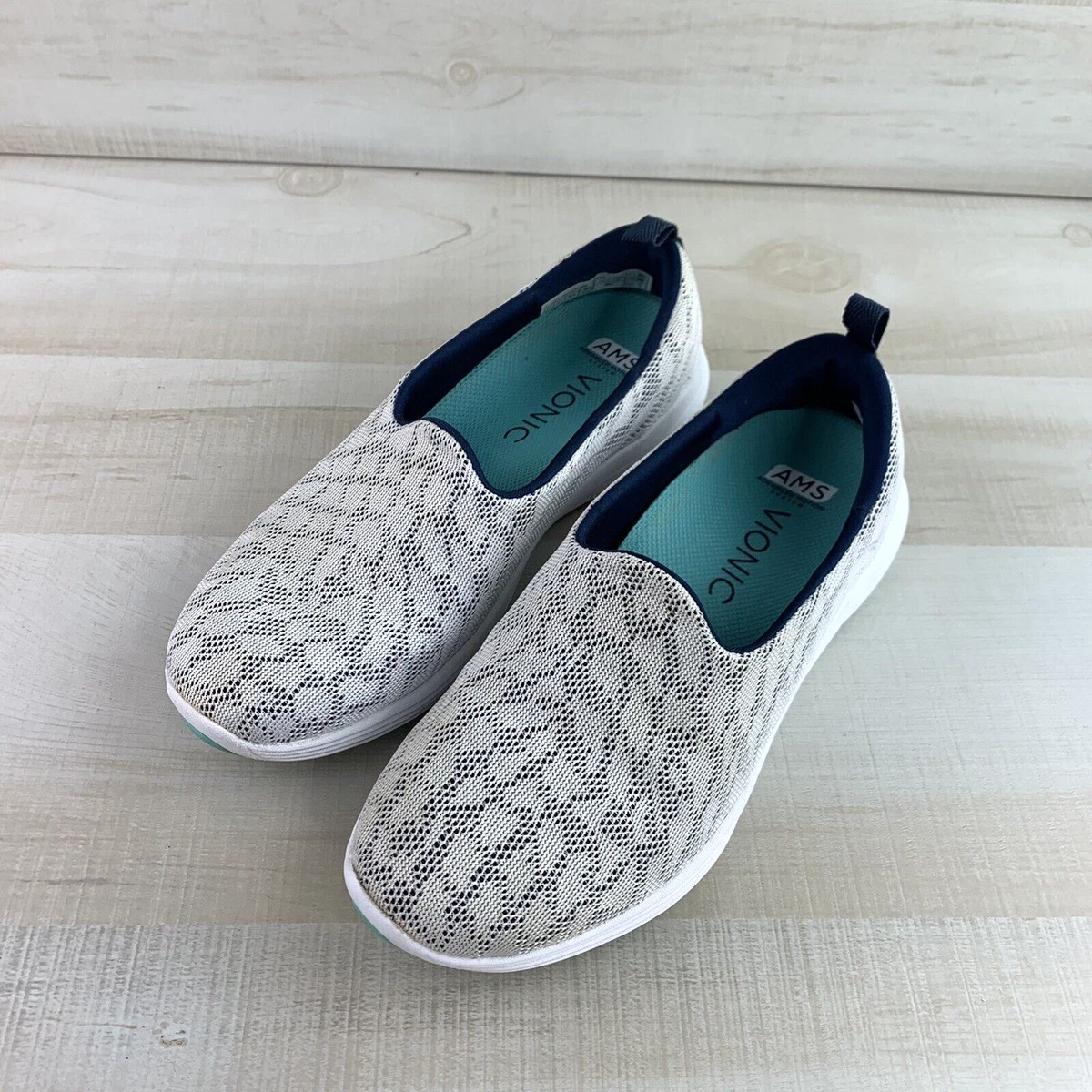 Vionic hydra 2025 slip on sneaker