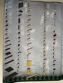 LEGO Harry Potter: Hogwarts Castle (5378), Complete w/ Minifigs, Manuals And Box