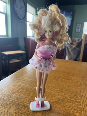 Mattel Vintage Style Magic Whitney 1976 Head 1966 body Barbie Doll With Outfit