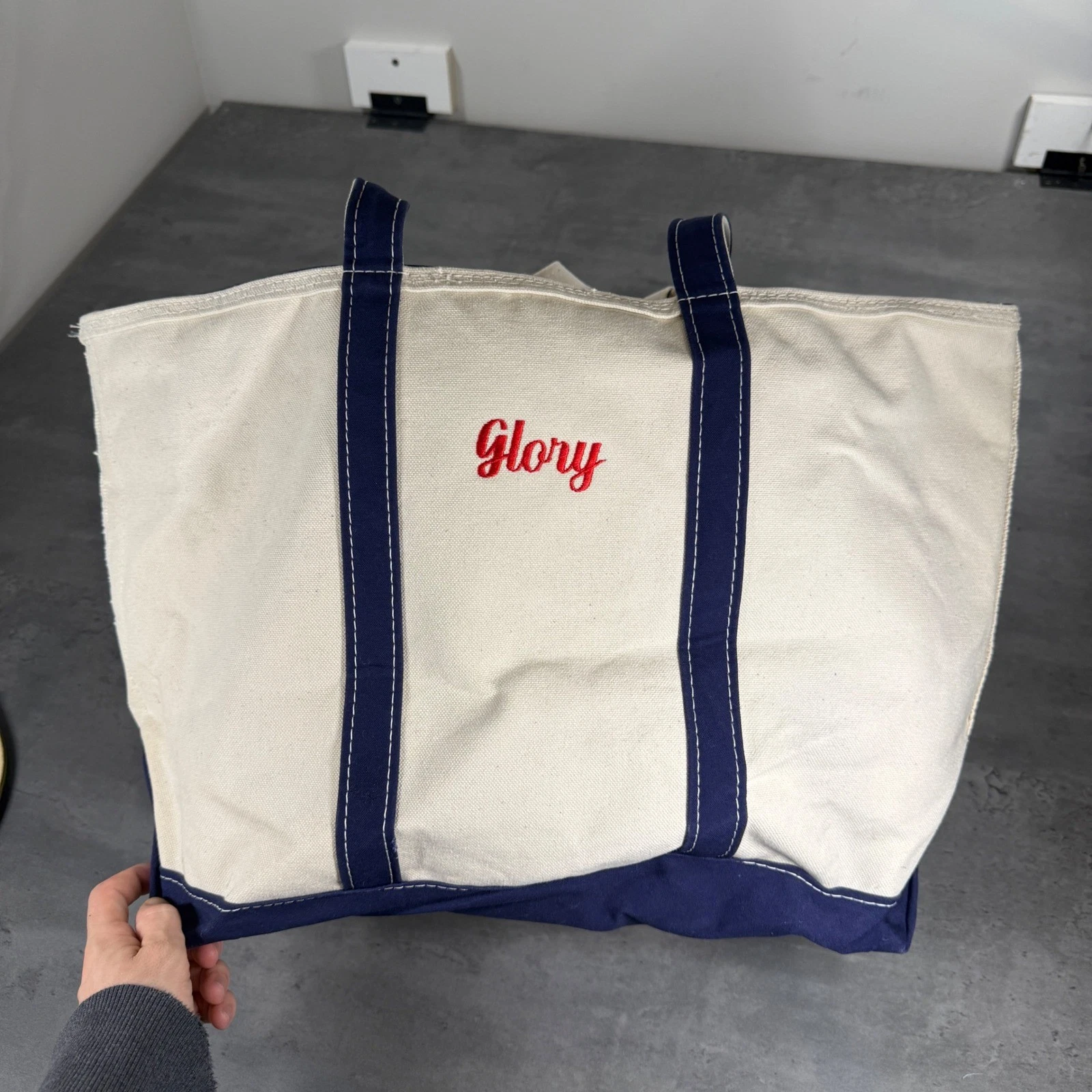 Vintage L.L. Bean Boat and Tote Bag Unisex Large Cream Navy Blue USA Zip Top