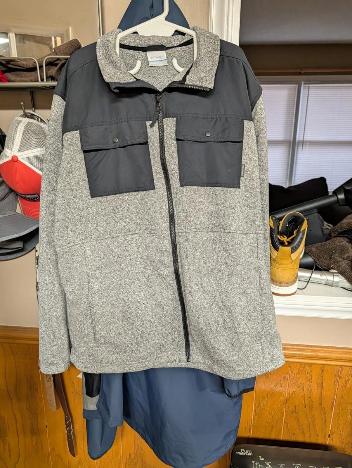 Columbia Men's XXL Fleece Jacket with Chest Pockets