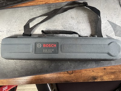 Bosch GAM220MF Professional Digital Angle Finder W/Case