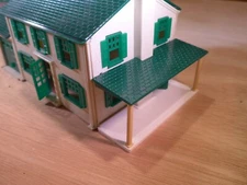 Plasticville #1936 - TWO STORY COLONIAL - INDIVIDUAL PARTS  - ORIGINAL - O Scale