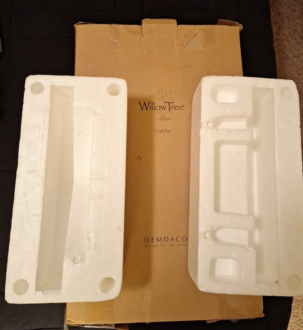 Beautiful Willow Tree Creche For Susan Lordi Manger/ Nativity Set