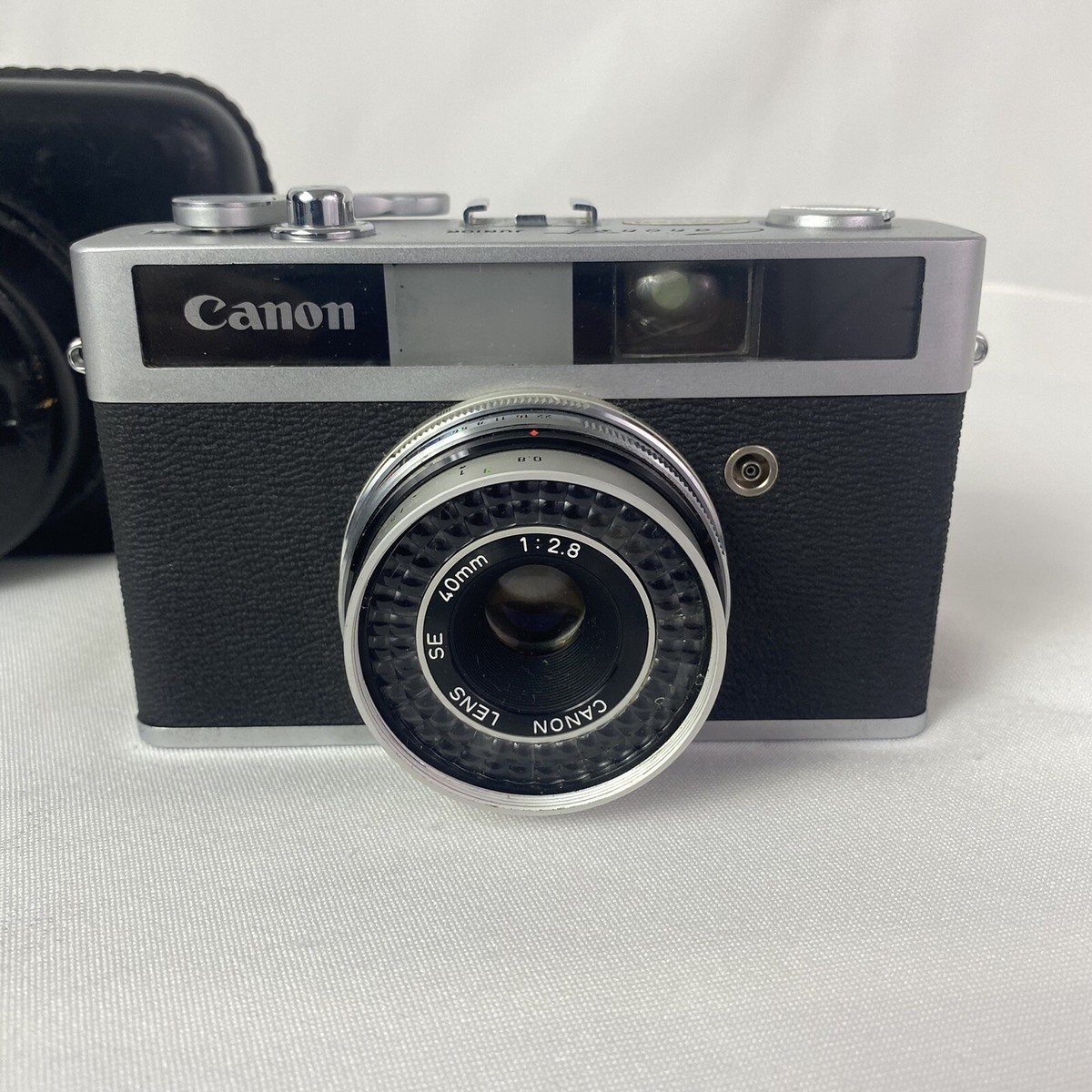 Vintage Canon Canonet Junior Camera W/ 40mm F1:2.8 Lens 35mm case