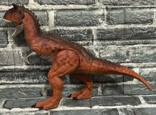 Jurassic World Control 'N Conquer Carnotaurus Toro Multicolor Action Figure