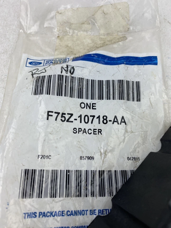 Espaciador de bloque de abrazadera de soporte de amarre de sujeción de batería original Ford F75Z-10718-AA Foto 2 de 4