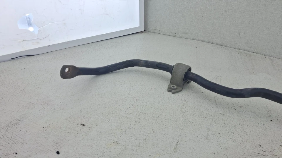 VOLKSWAGEN PASSAT 2012-2022 SUSPENSIÓN DELANTERA ESTABILIZADOR BARRA ESTABILIZADORA ANTIVUELCO OEM Foto 2 de 4