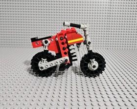 LEGO TECHNIC: Motorcycle set 1924 Good Used Condition, Complete With Manual