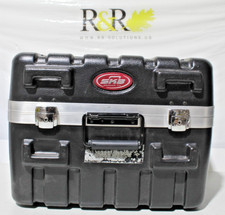 SKB Waterproof 12-Mic Case