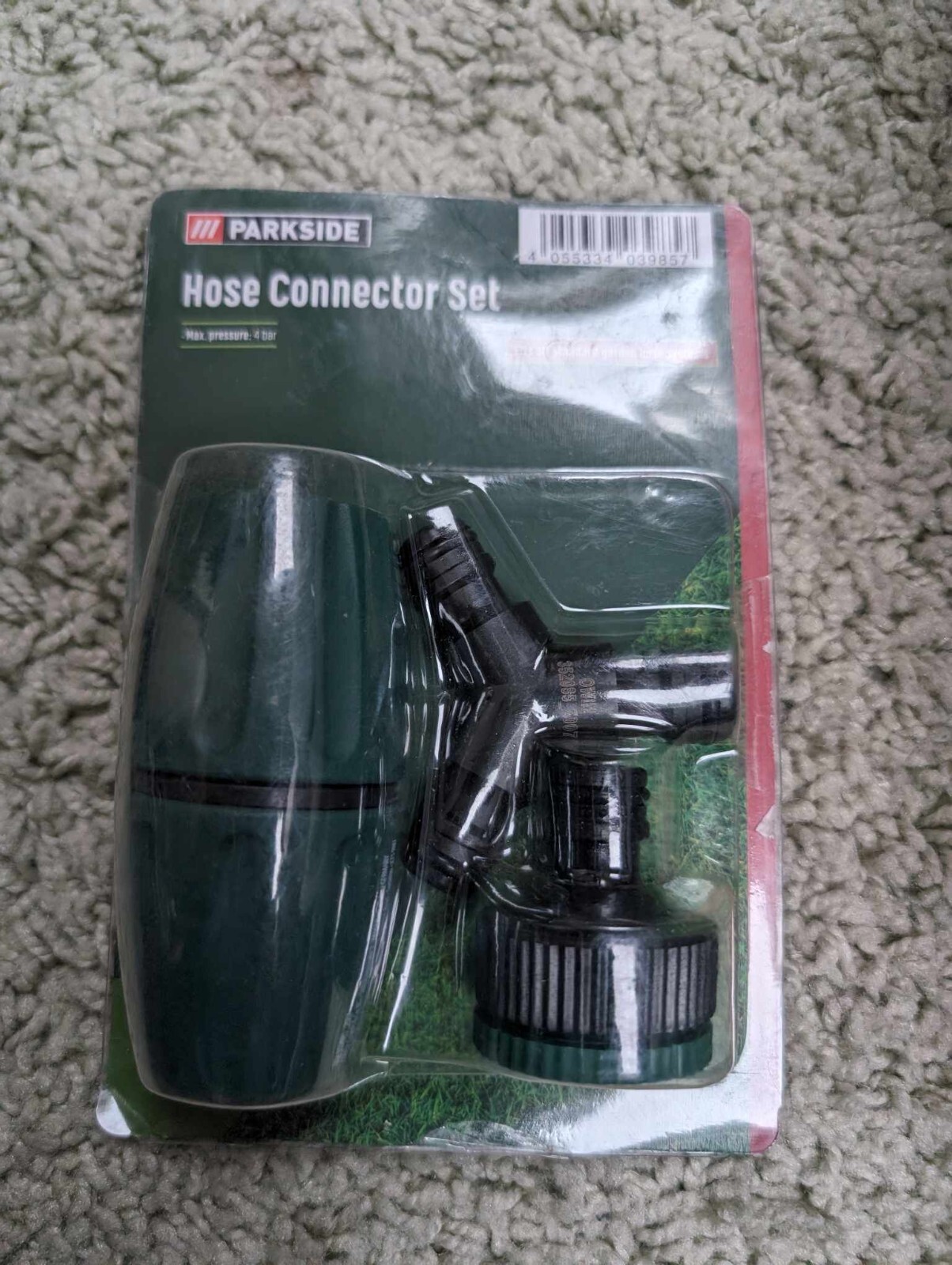 Parkside Garden Hose Connector Set for 13mm & 19mm hoses with water