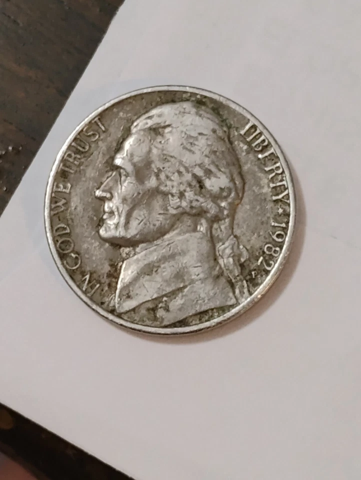 1982 p jefferson nickel rare coin - Image 3 of 4