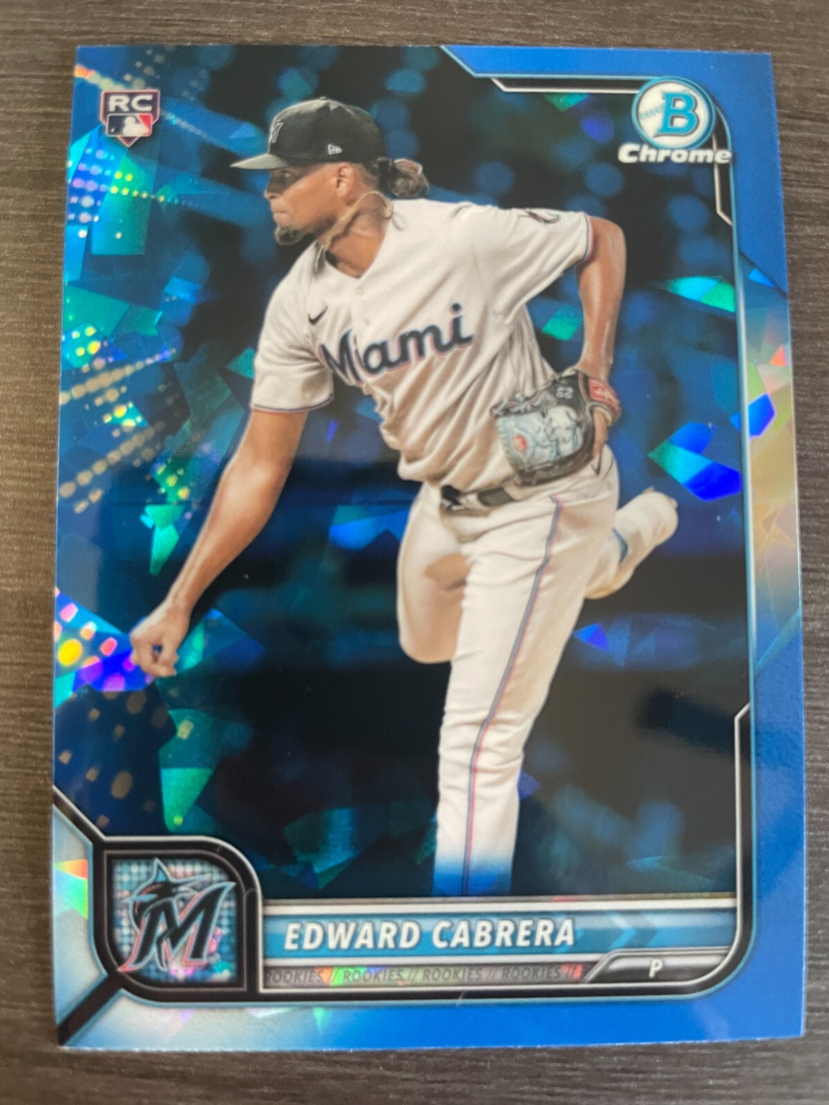 2022 Bowman Chrome Sapphire Edward Cabrera RC #44 Blue Cracked Ice Refractor