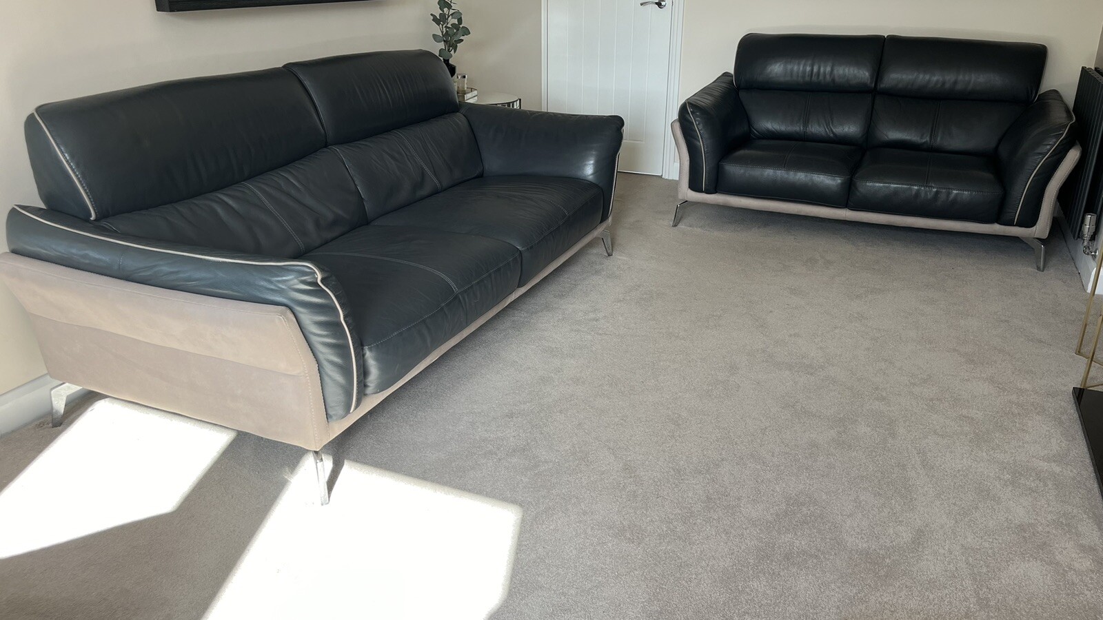 DFS Valdez 100 Leather 3 Seater Sofa eBay