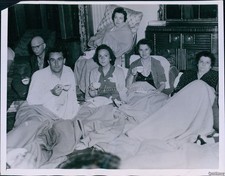1940 Photo S S President Coolidge Passengers Eat On Deck In Typhoon Travel 7X9