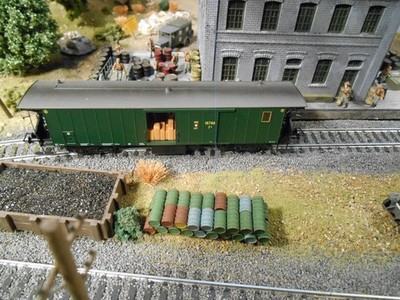 HO Brawa German Troop Bagage Car #45067
