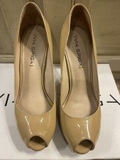 via spiga Nude pumps Size 7