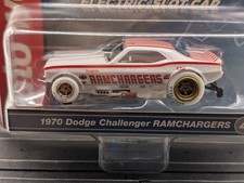 New iWheels Auto World SC413 4Gear 1970 Dodge Challenger Ramcharger HO Slot Car