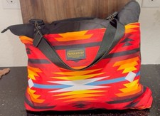 Pendleton Outdoor Packable Blanket Aztec Picnic Tailgate Red Beach Zip Up  NEW  