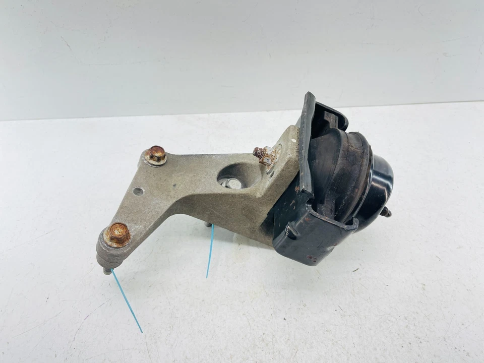 Оригинальный кронштейн для крепления двигателя 06–10 PONTIAC SOLSTICE Saturn Sky 2,0 л 2,4 л - Изображение 2 из 4
