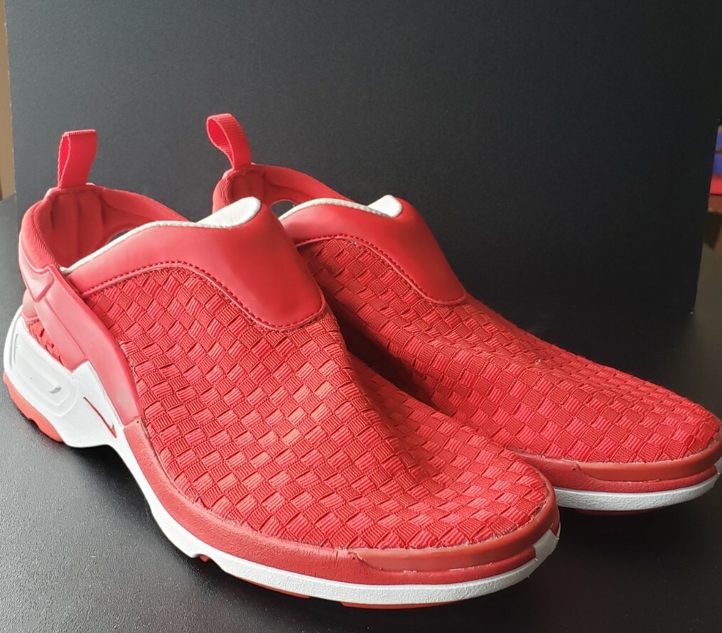 Vintage Rare 2002 Nike Visi Mazy 30242 Women's Woven Red/White