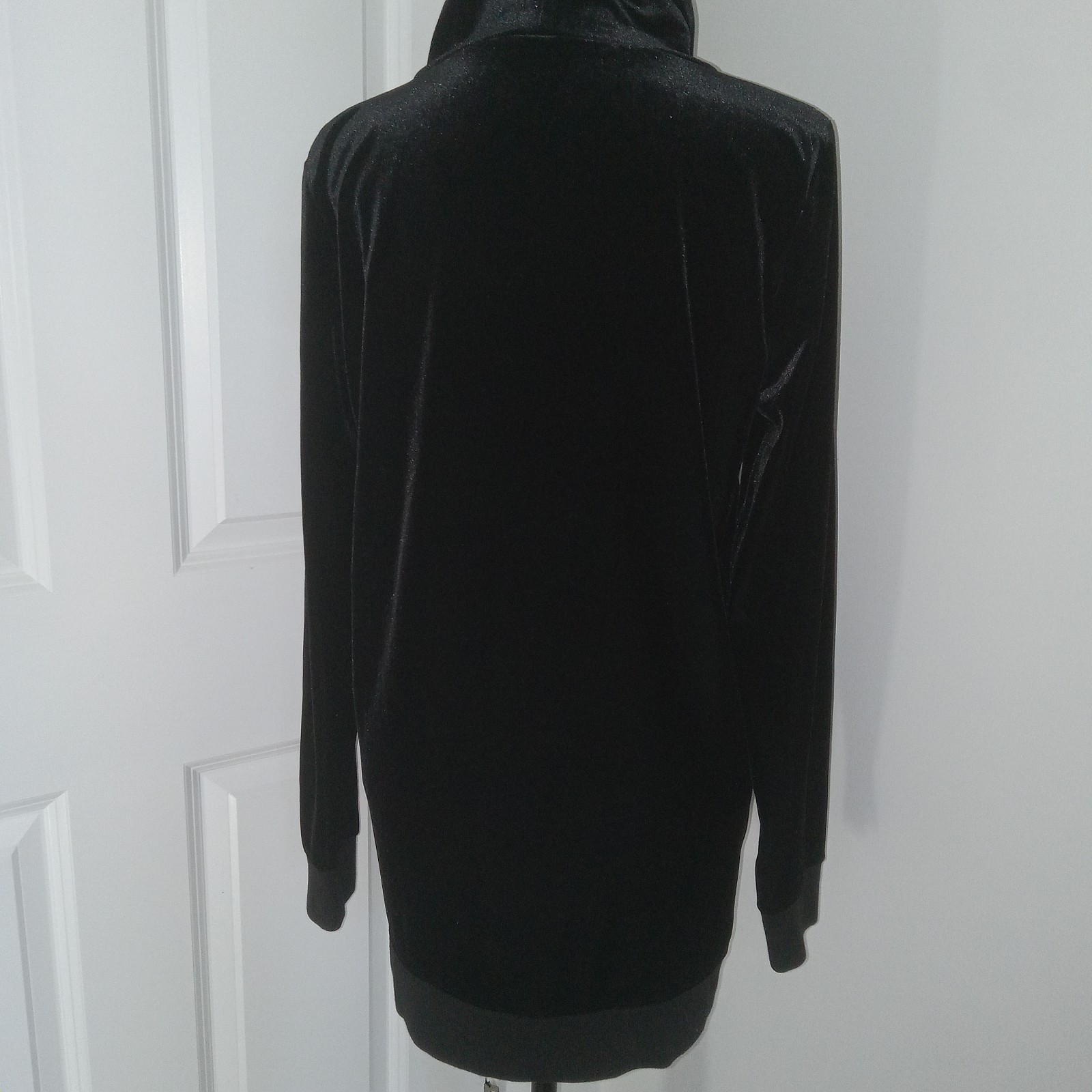 Gap Maternity Velvet Pullover Drawstring Collar S… - image 9