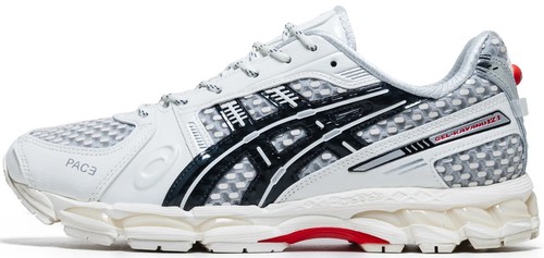 Kayano-ASICS GEL Black /Cream Men's Size(Runs small ) | eBay