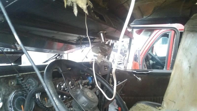 Vidro traseiro Kenworth W900 1985 (9241356 - Imagem 3 de 4