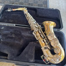 Vintage Selmer USA Bundy II Alto Saxophone  Mouthpiece Tip  Hard Case UNTESTED