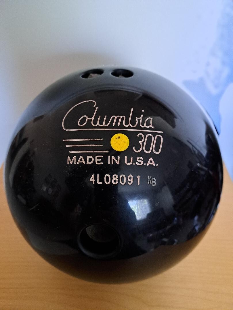 Very old school 16 Columbia legend yellow dot bowling ball. eBay