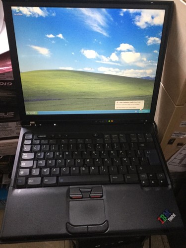 IBM Thinkpad T42 Laptop mit parallelem Port Windows XP & Microsoft Office2007