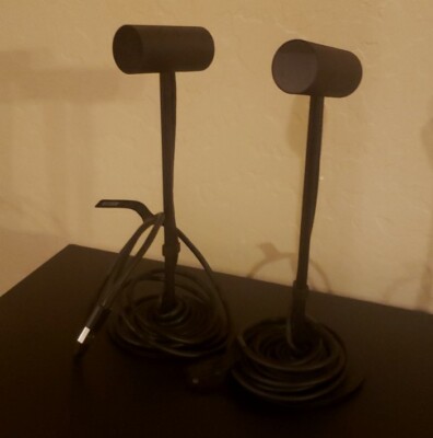 Set of 2 Genuine Oculus Rift Virtual Reality CV1 Sensors W/ Stands