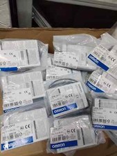 1pc Omron E3X-ZV11 Amplifier