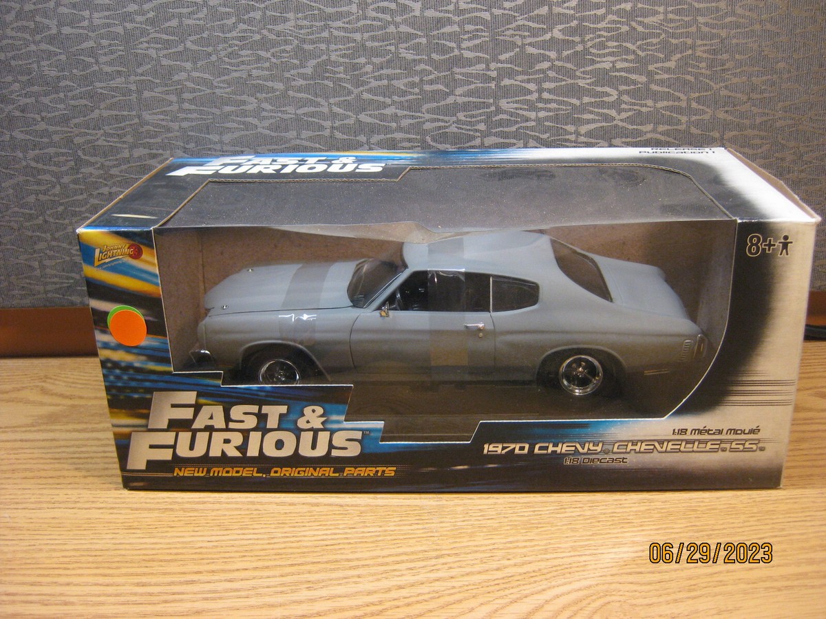 1/18 1970 CHEVY CHEVELLE SS IN GRAY PRIMER 