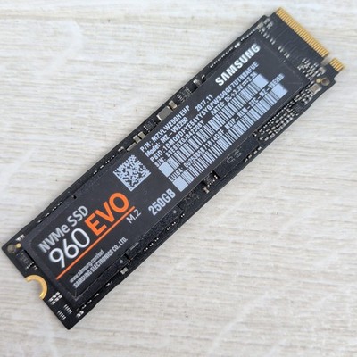 Samsung 960 EVO 250GB NVMe M.2 SSD MZ-V6E250 getestet gewischt Original OEM