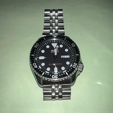 SEIKO SKX007 Black Boy Automatic Diver Crown has a problem