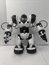 WowWee White Robosapien Robot Toy R/C Robot 14" No Remote Control See Descrip.