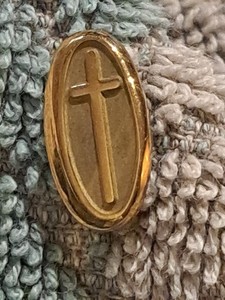 United Methodist Women In Faith 10k Gold Christian Cross Lapel Pin UMWF Used