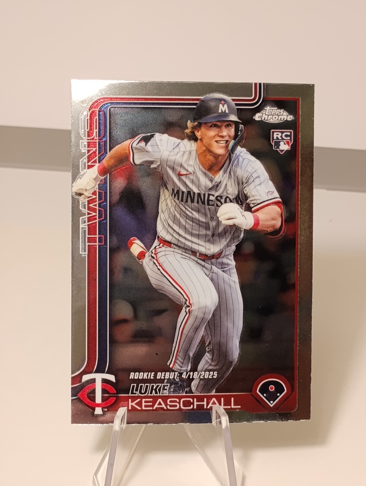 2025 Topps Chrome Update Series - Luke Keaschall #USC134 (RC)