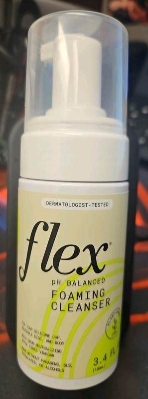 Flex Plant Based Ph Foaming Cleaner Wash 3.4 Oz New
