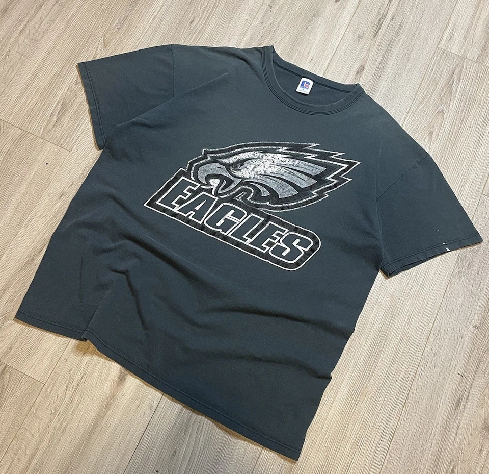 Vintage NFL 90s Philadelphia Eagles Sun Faded Green T-shirt Size XL (24x29.5) - Image 3 of 4