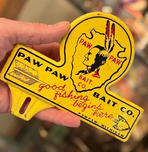PAW PAW FISH BAIT CO. 1950s ORIGINAL AUTO TAG SIGN FRAME GAS OIL VINTAGE METAL