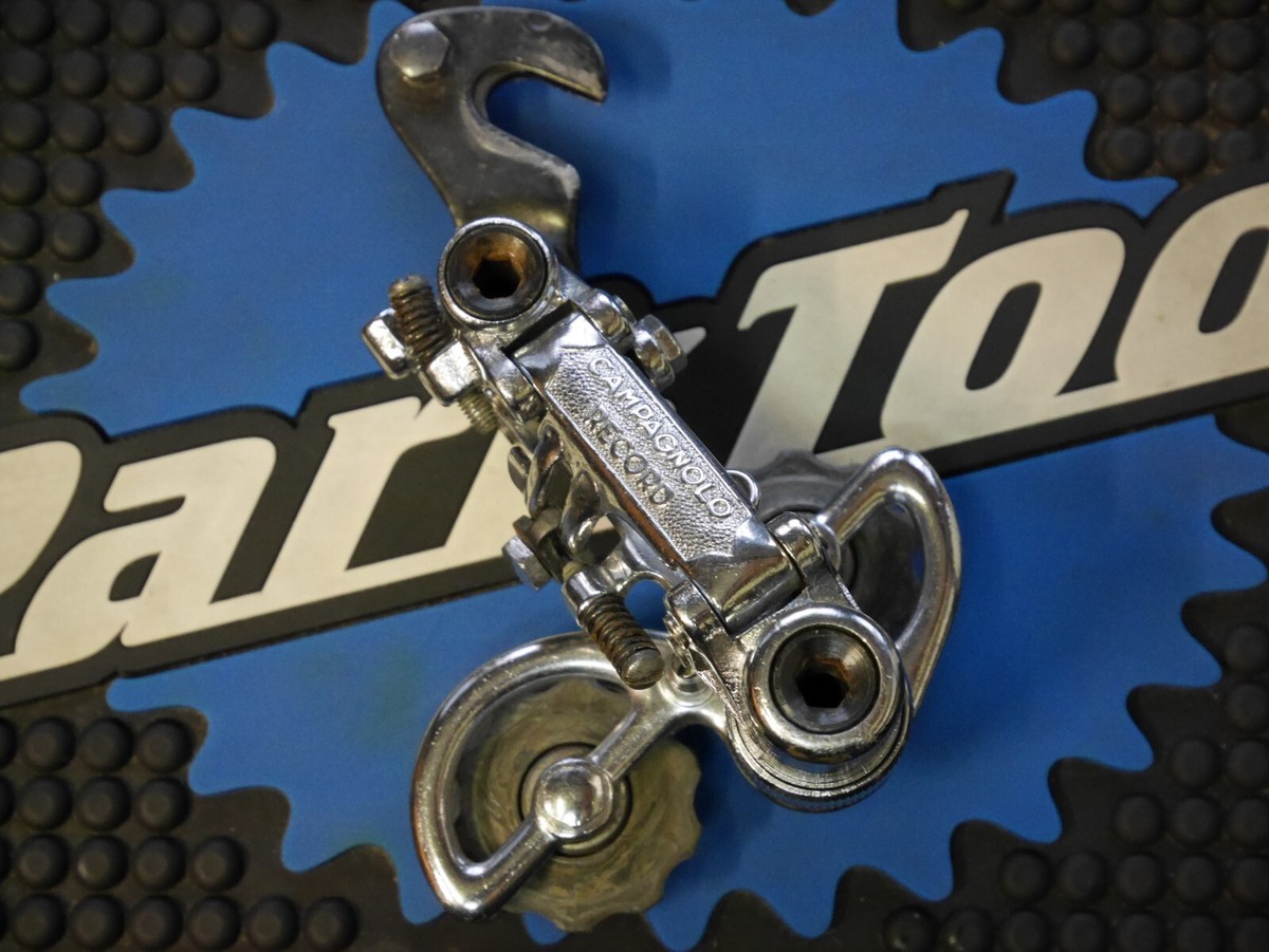 VÉLO DE ROUTE VINTAGE CAMPAGNOLO RECORD 1020 ACIER DERAILLEUR