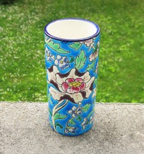 Ancien beau petit vase rouleau XIXe en émaux de Longwy. Hauteur : 12 cm.