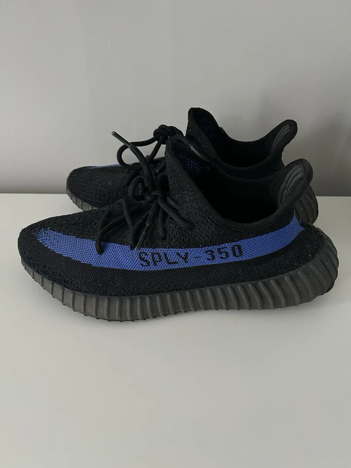 Size 9 - adidas Yeezy Boost 350 V2 Low Dazzling Blue, photo 1 of 5