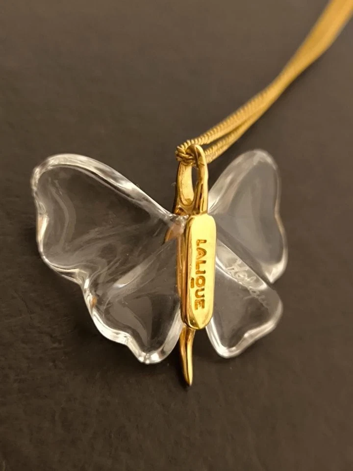 Lalique Butterfly Crystal Necklace Pendant Fashion Accessories elegant C885 - Image 3 of 4