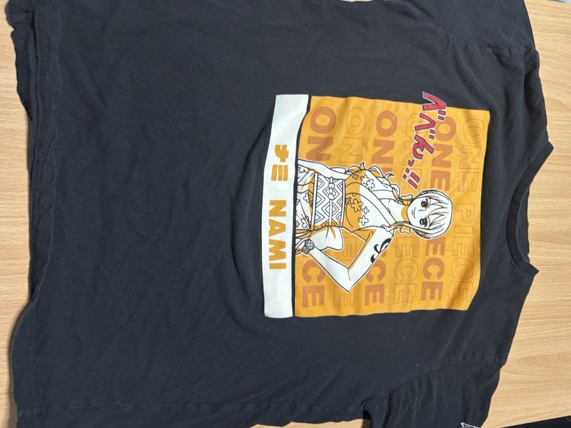 One Piece Anime Graphic T-Shirt Short Sleeve Black Size Medium